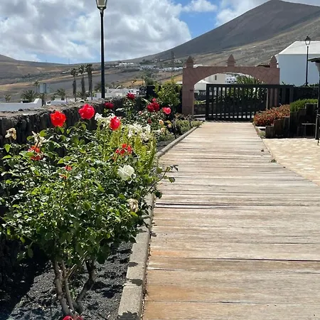 Casitas Rusticas La Asomada (Lanzarote)