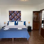Casitas Rusticas La Asomada (Lanzarote)